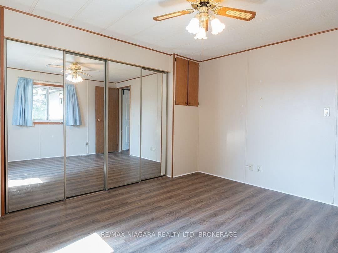 3033 Townline Road, Unit 1 thumbnail 10