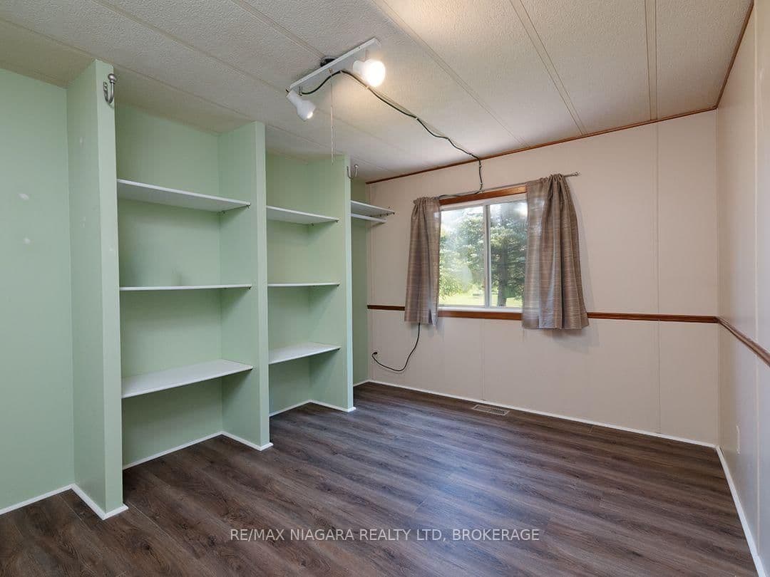 3033 Townline Road, Unit 1 thumbnail 14