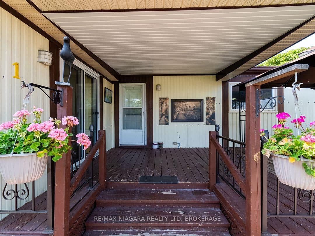 3033 Townline Road, Unit 1 thumbnail 3
