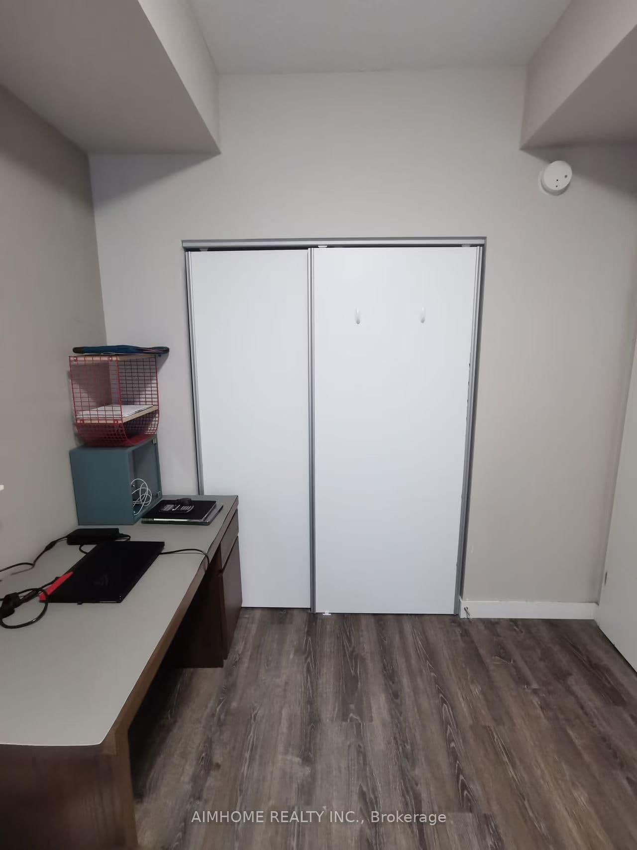 280 Lester Street E, Unit 614 thumbnail 5