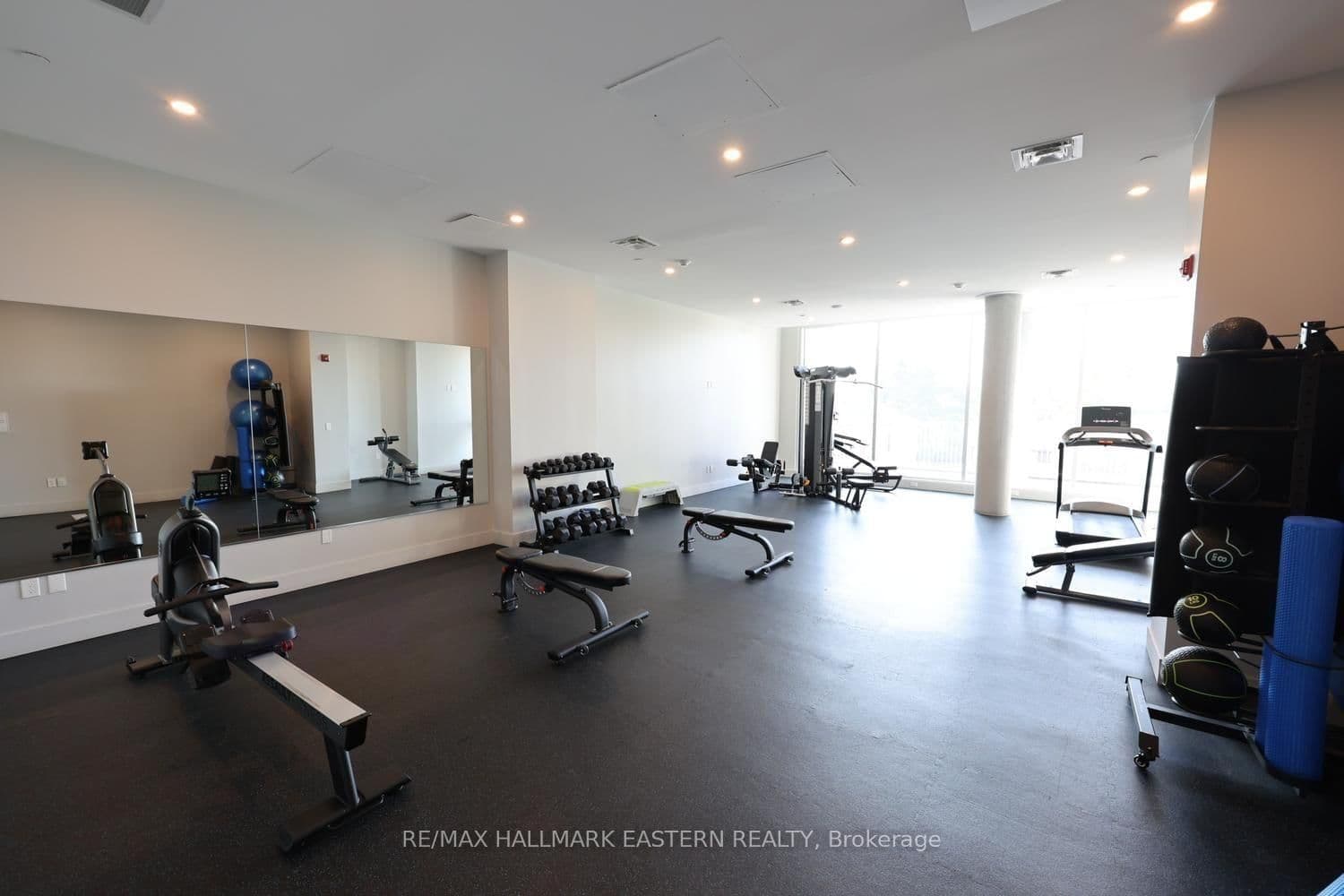 195 Hunter Street E, Unit 308 thumbnail 29