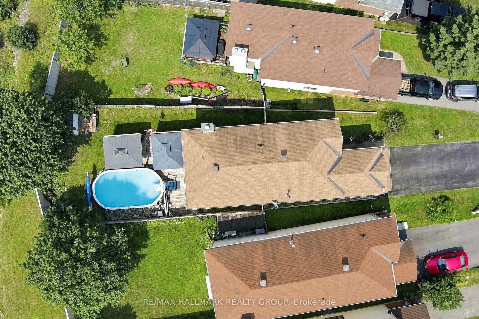 30 Rowe Drive thumbnail 25
