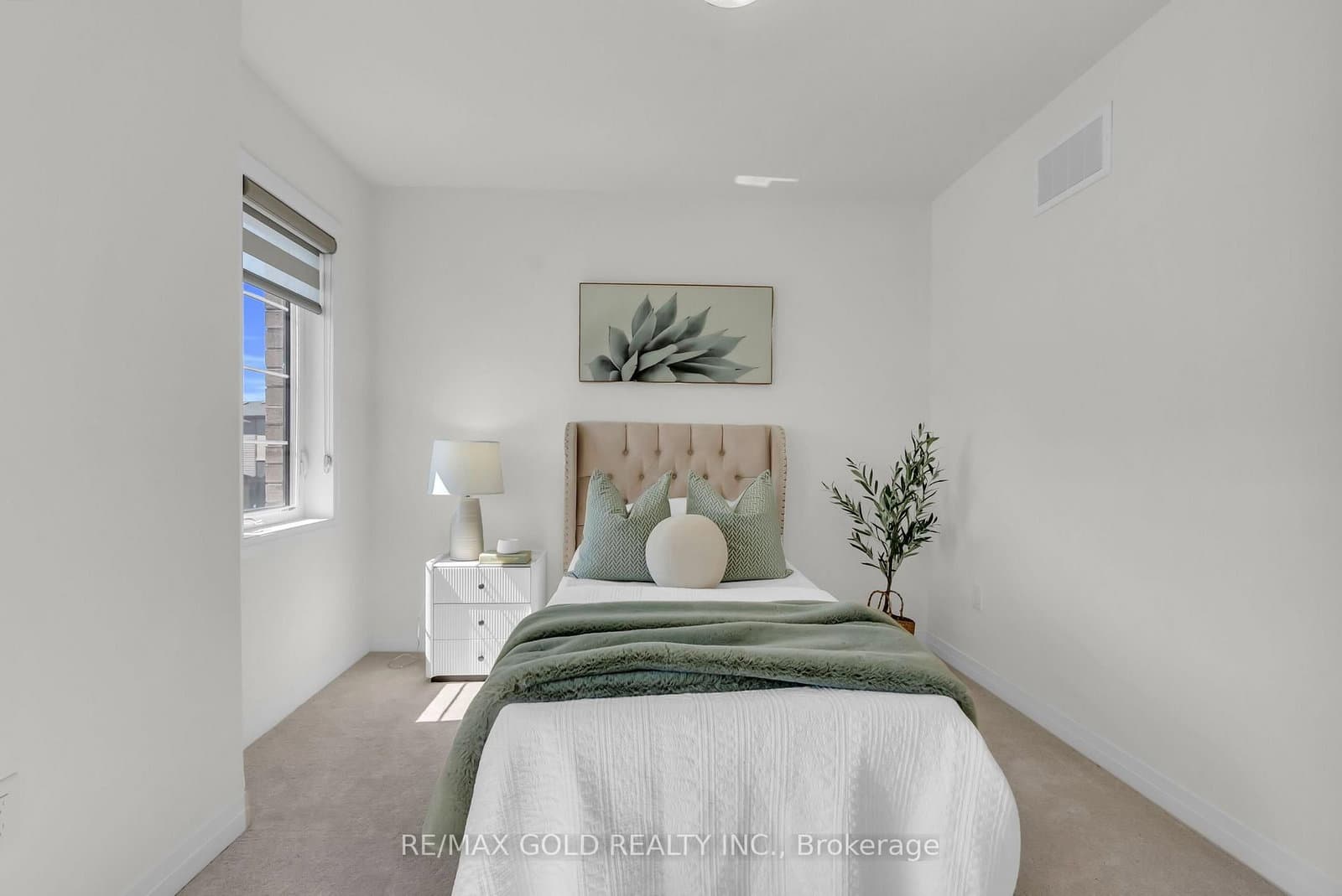 25 Heritage Way thumbnail 30