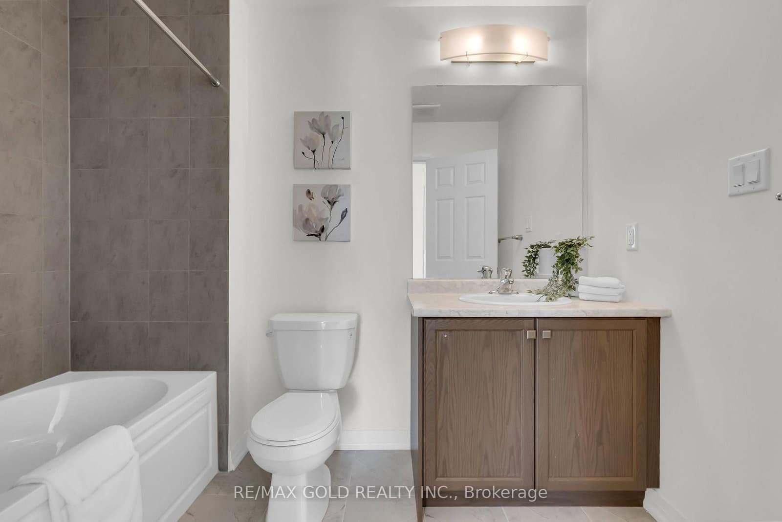 25 Heritage Way thumbnail 33