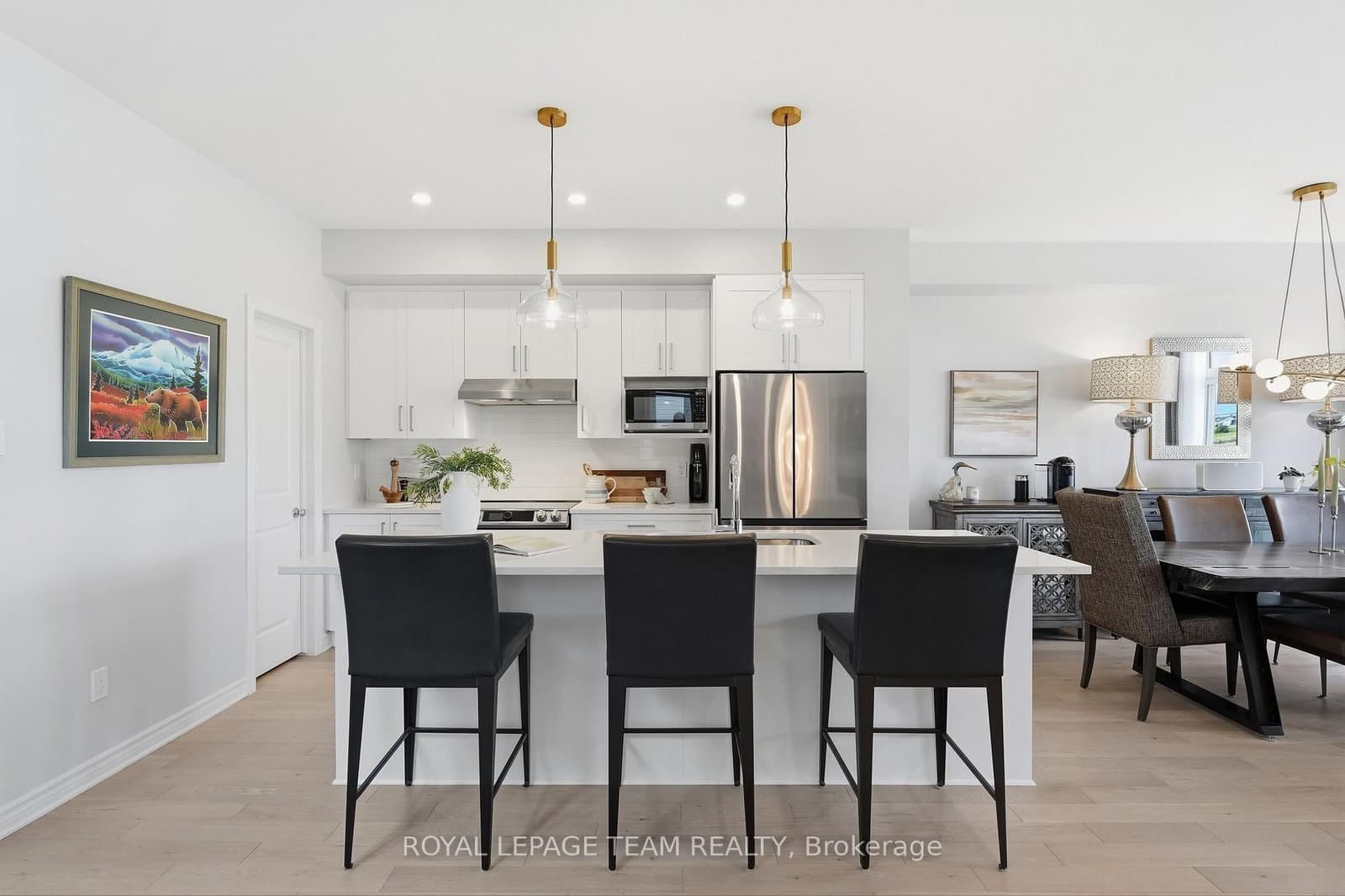 715 Maverick Crescent thumbnail 6