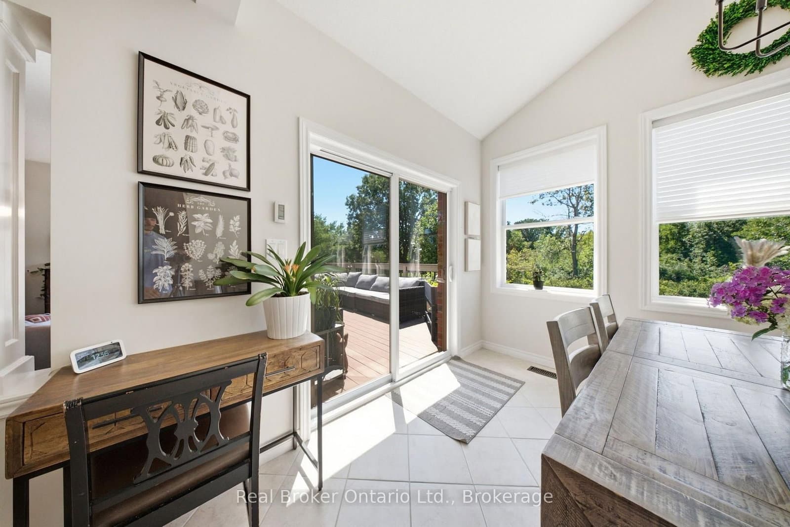 65 Amsterdam Crescent thumbnail 14