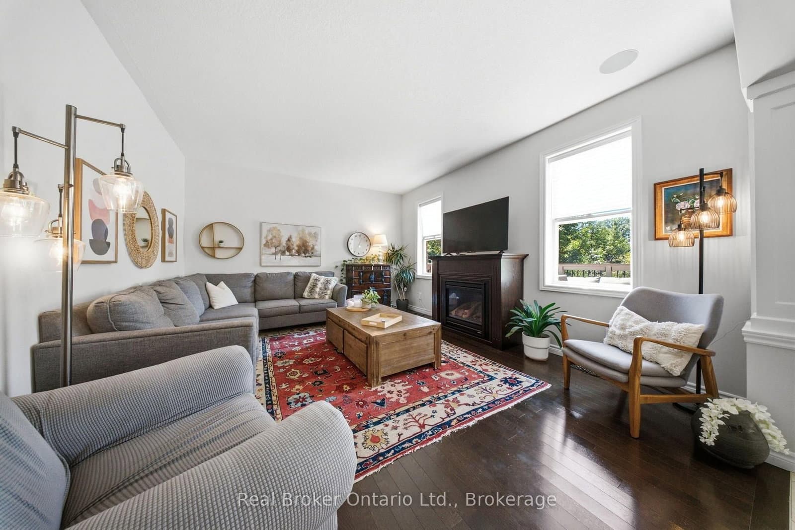 65 Amsterdam Crescent thumbnail 17
