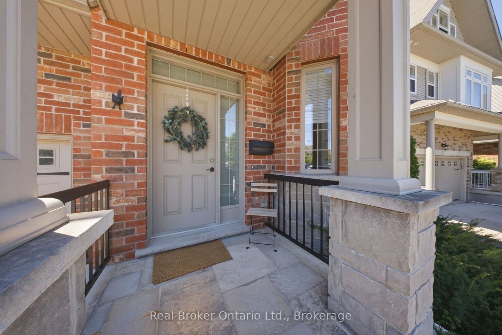65 Amsterdam Crescent thumbnail 4