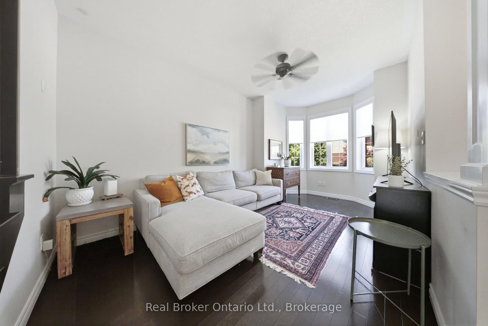 65 Amsterdam Crescent thumbnail 6