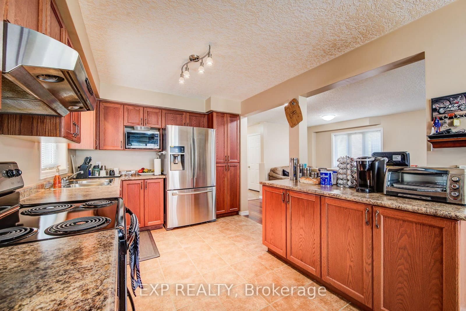 124 Udvari Crescent thumbnail 11