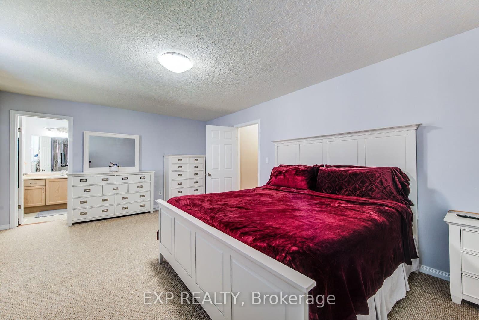 124 Udvari Crescent thumbnail 15