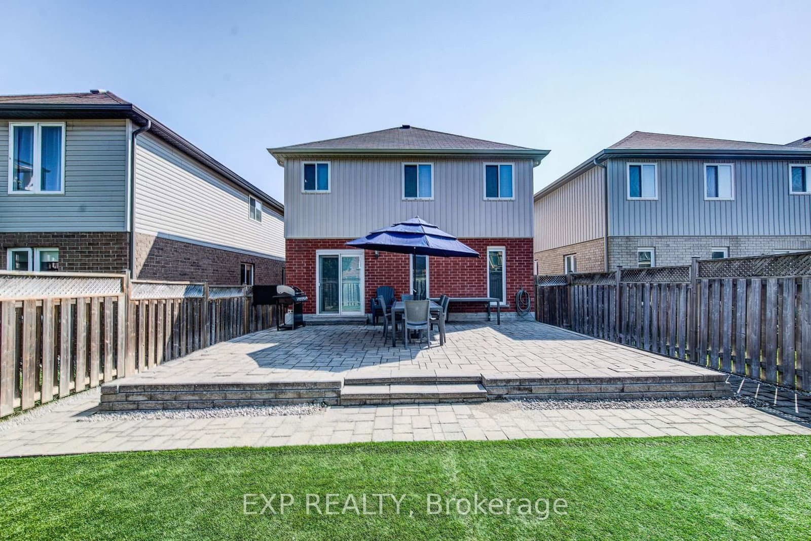 124 Udvari Crescent thumbnail 34