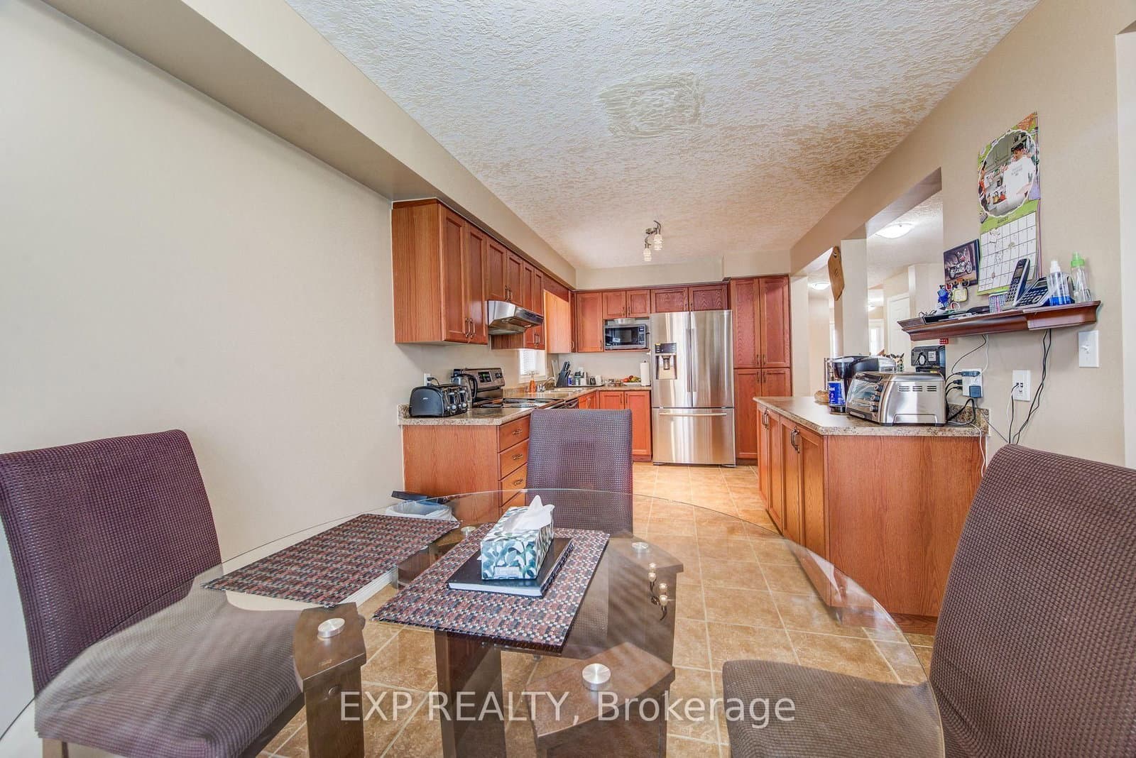 124 Udvari Crescent thumbnail 9