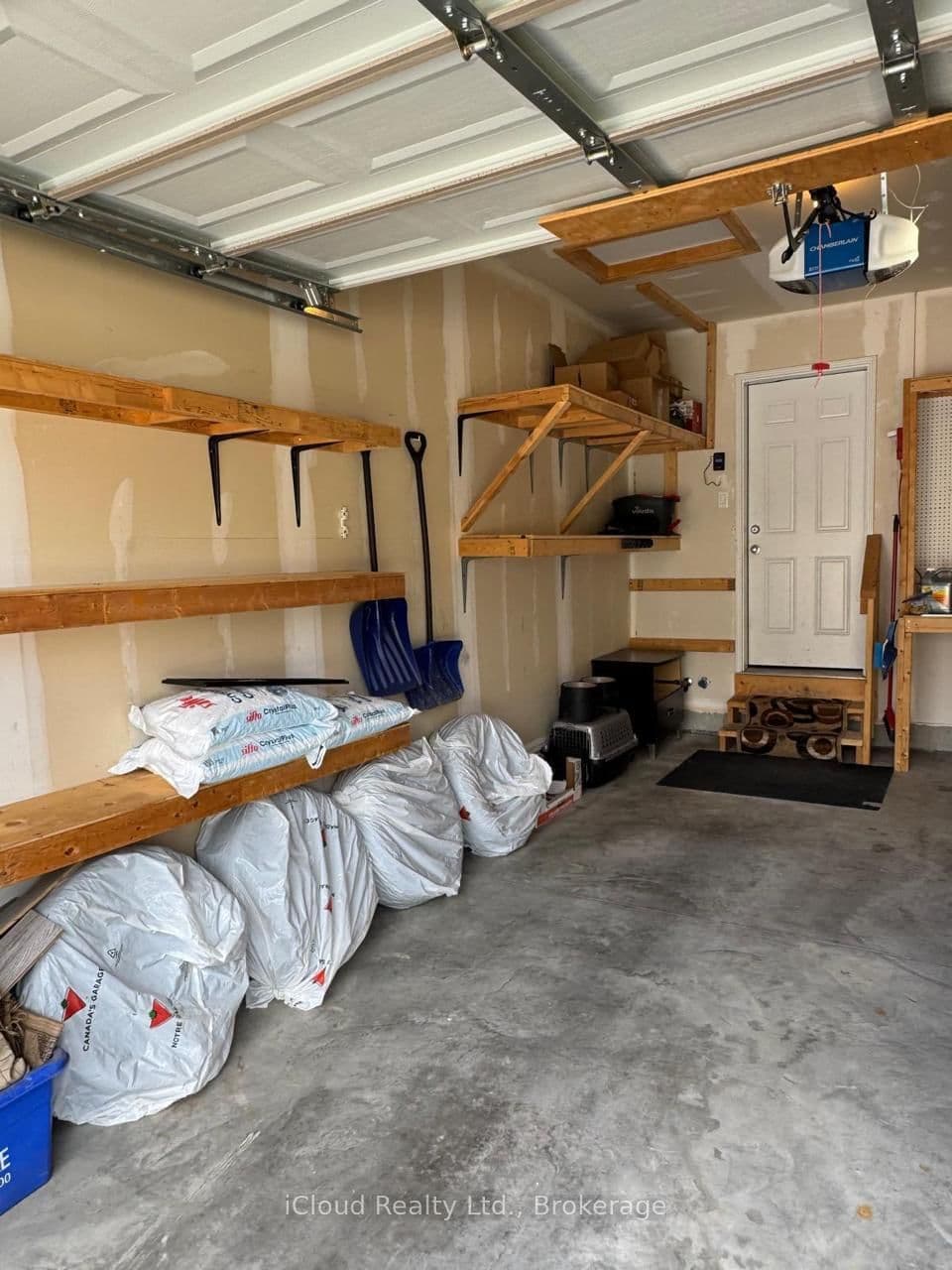 14 Amos Drive, Unit 29 thumbnail 28