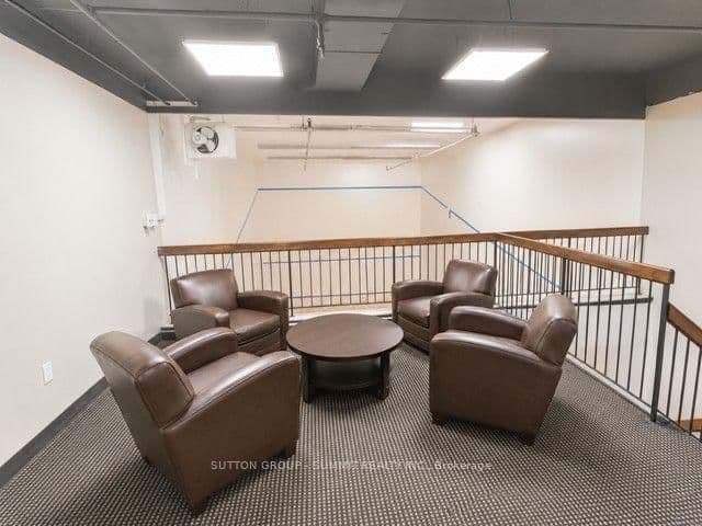 150 Charlton Avenue, Unit 1201 thumbnail 7