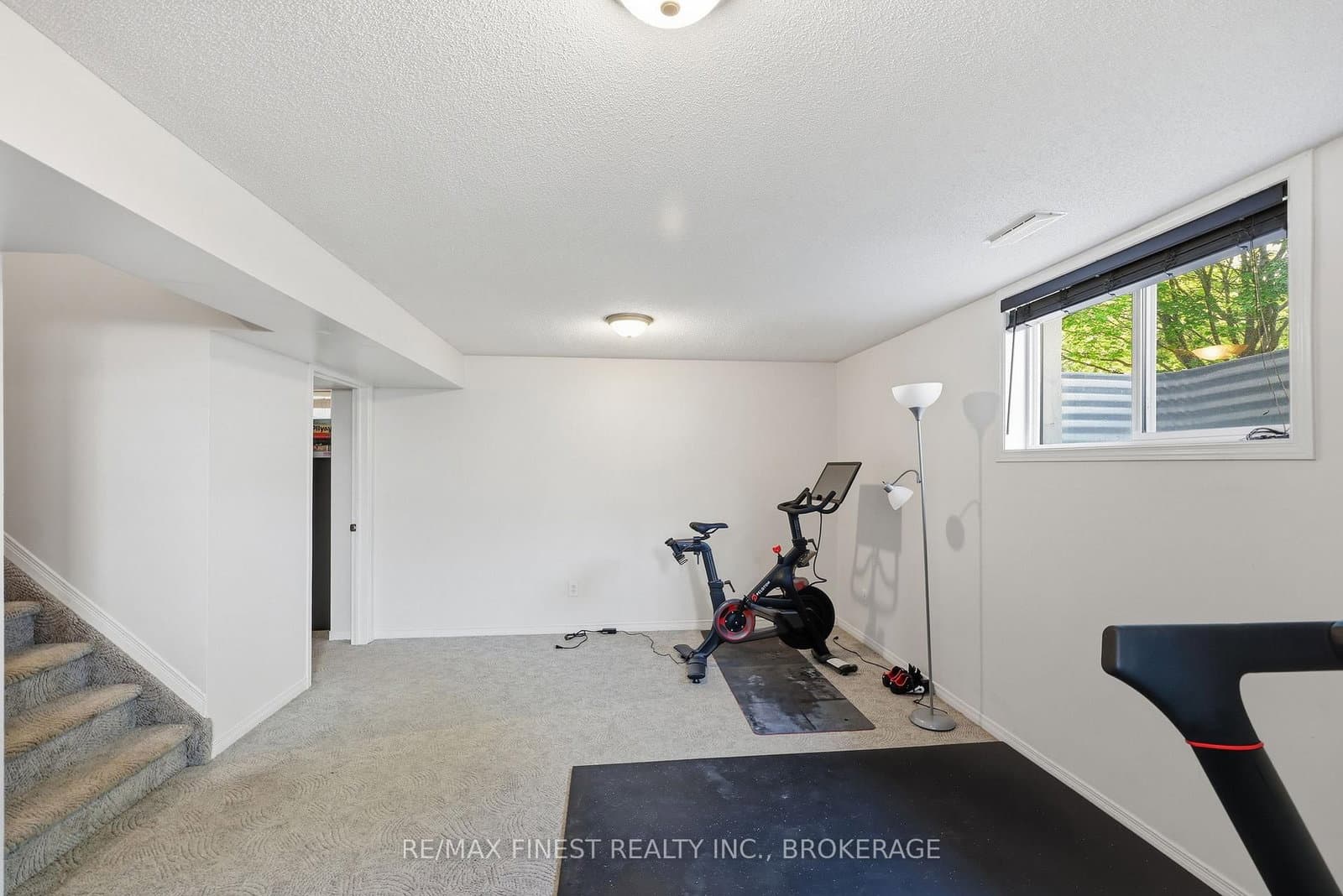 416 Fieldstone Drive thumbnail 30