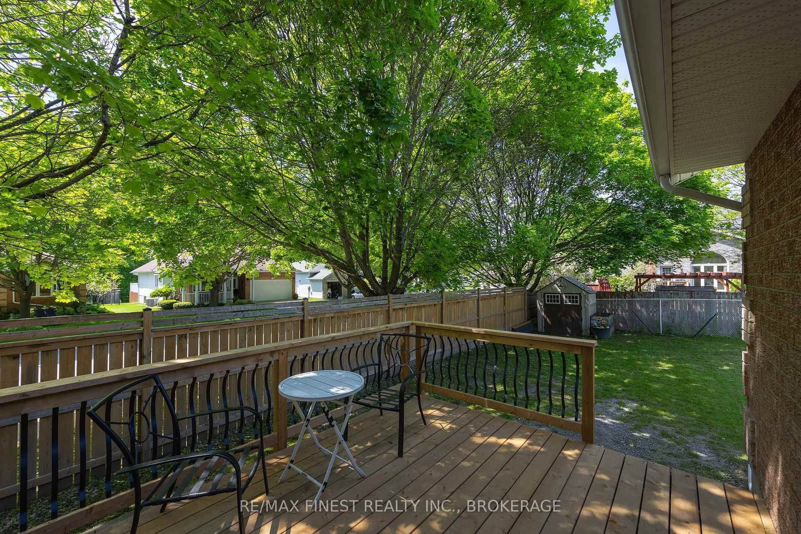 416 Fieldstone Drive thumbnail 37
