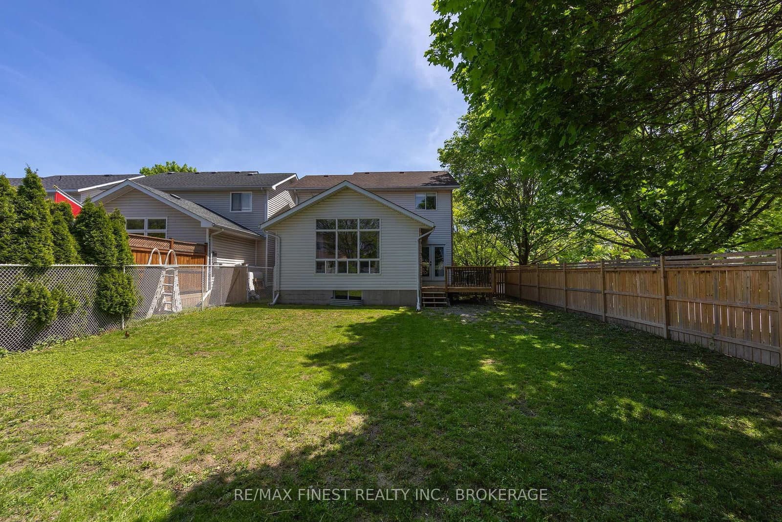 416 Fieldstone Drive thumbnail 43