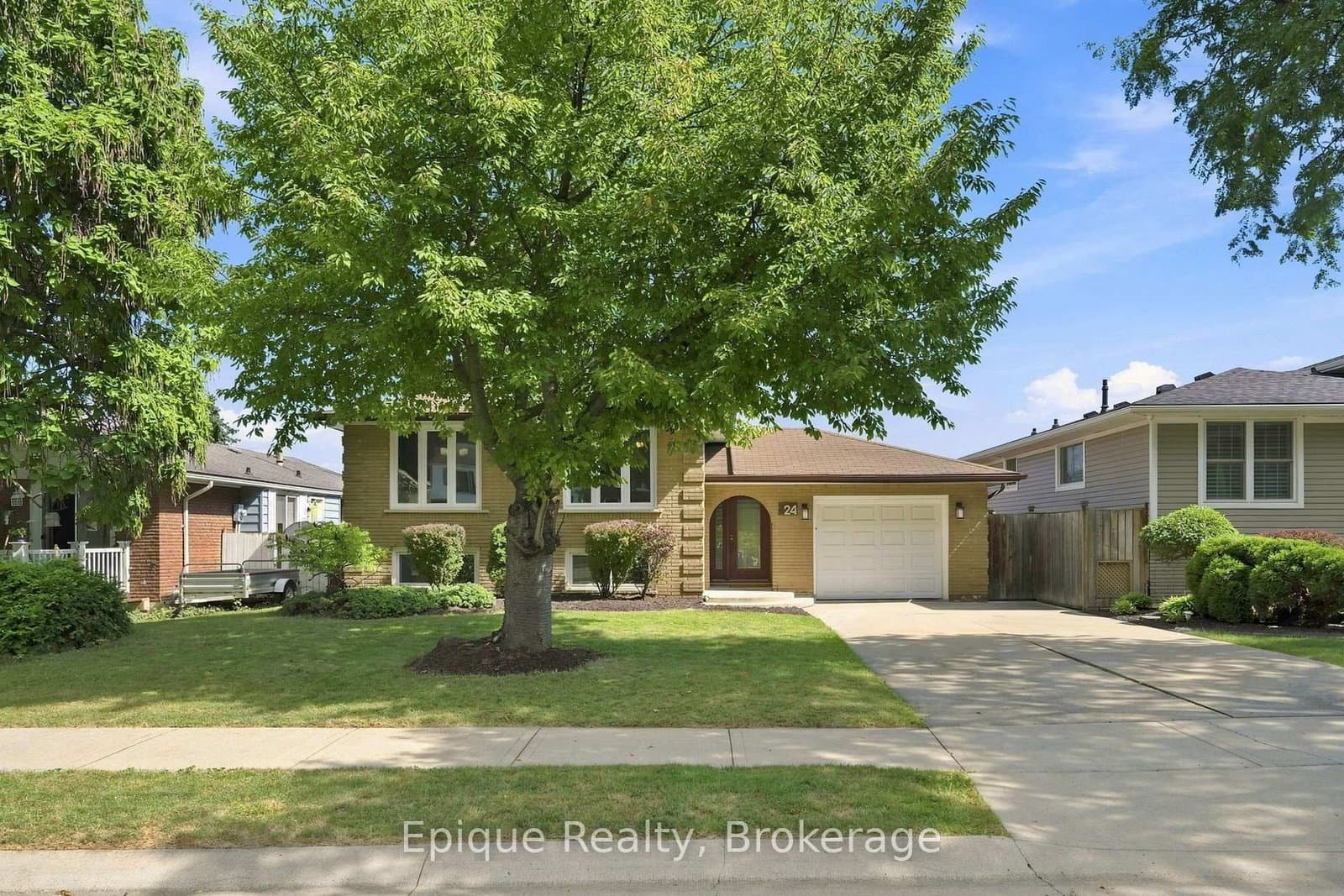 24 Brae Crest Drive thumbnail 2