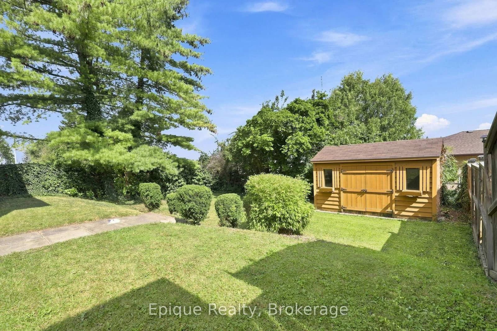 24 Brae Crest Drive thumbnail 33