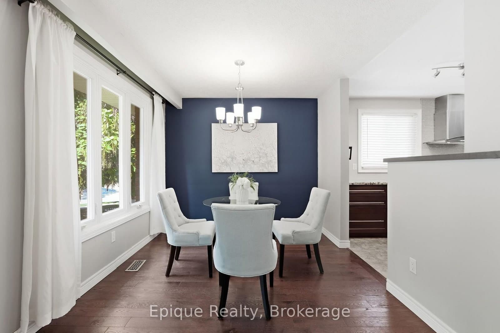 24 Brae Crest Drive thumbnail 8