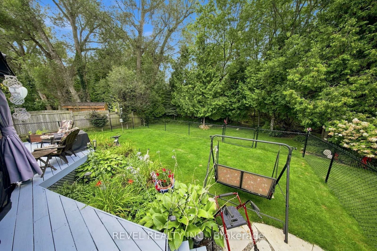 445 Nickerson Drive thumbnail 35
