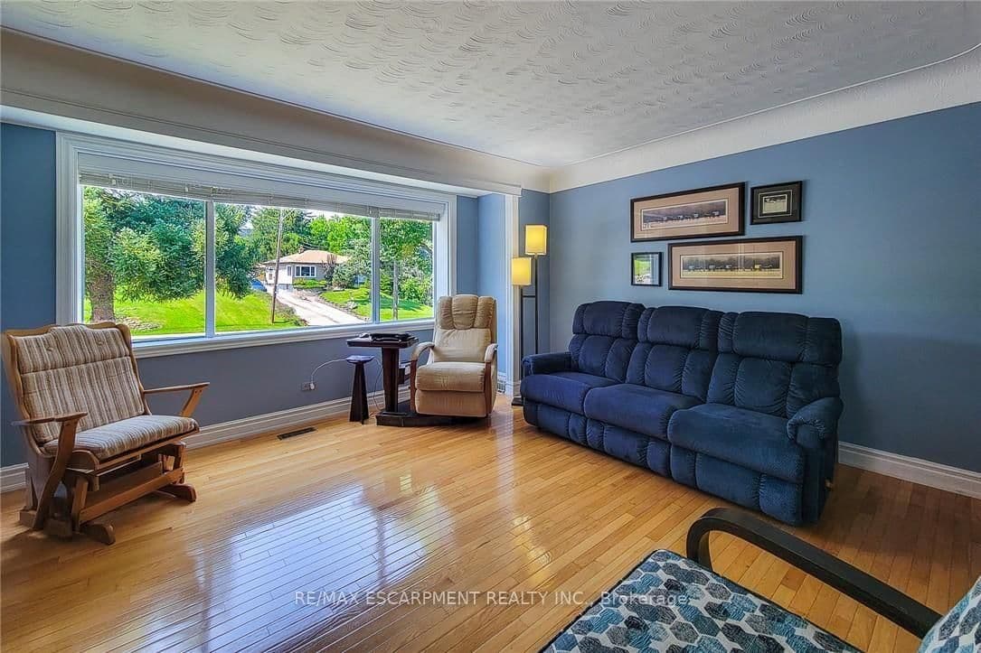 42 LAKE Avenue N thumbnail 13