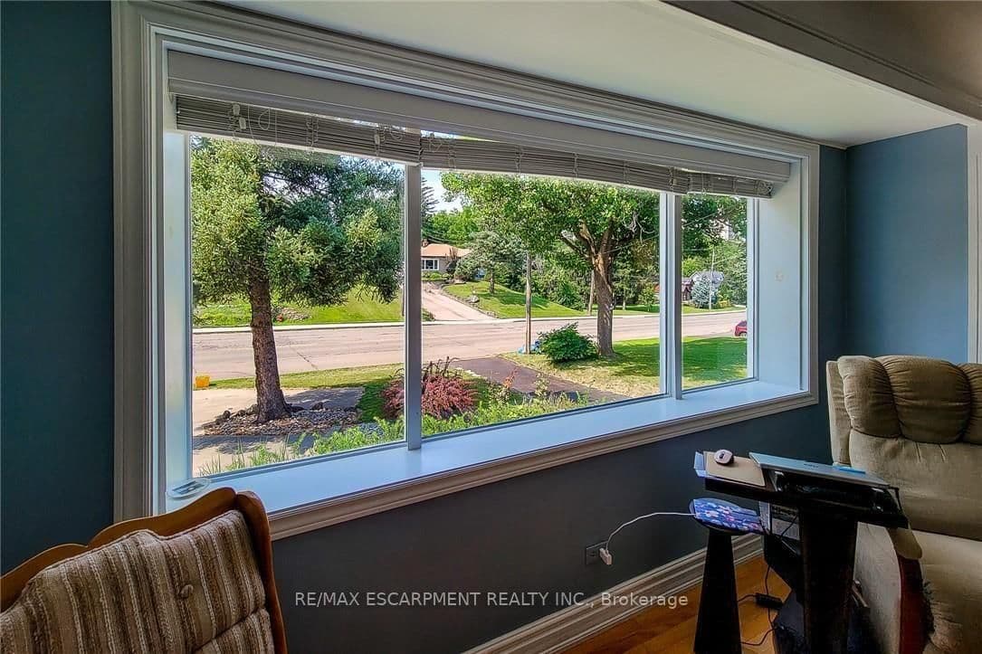 42 LAKE Avenue N thumbnail 14