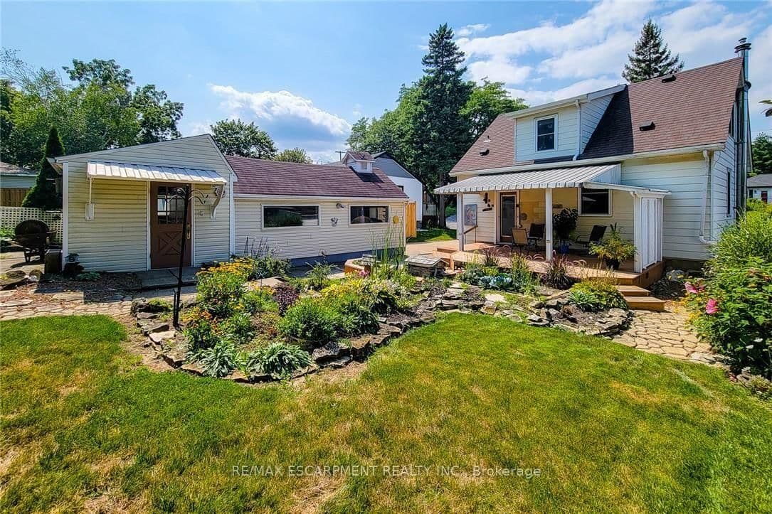 42 LAKE Avenue N thumbnail 35