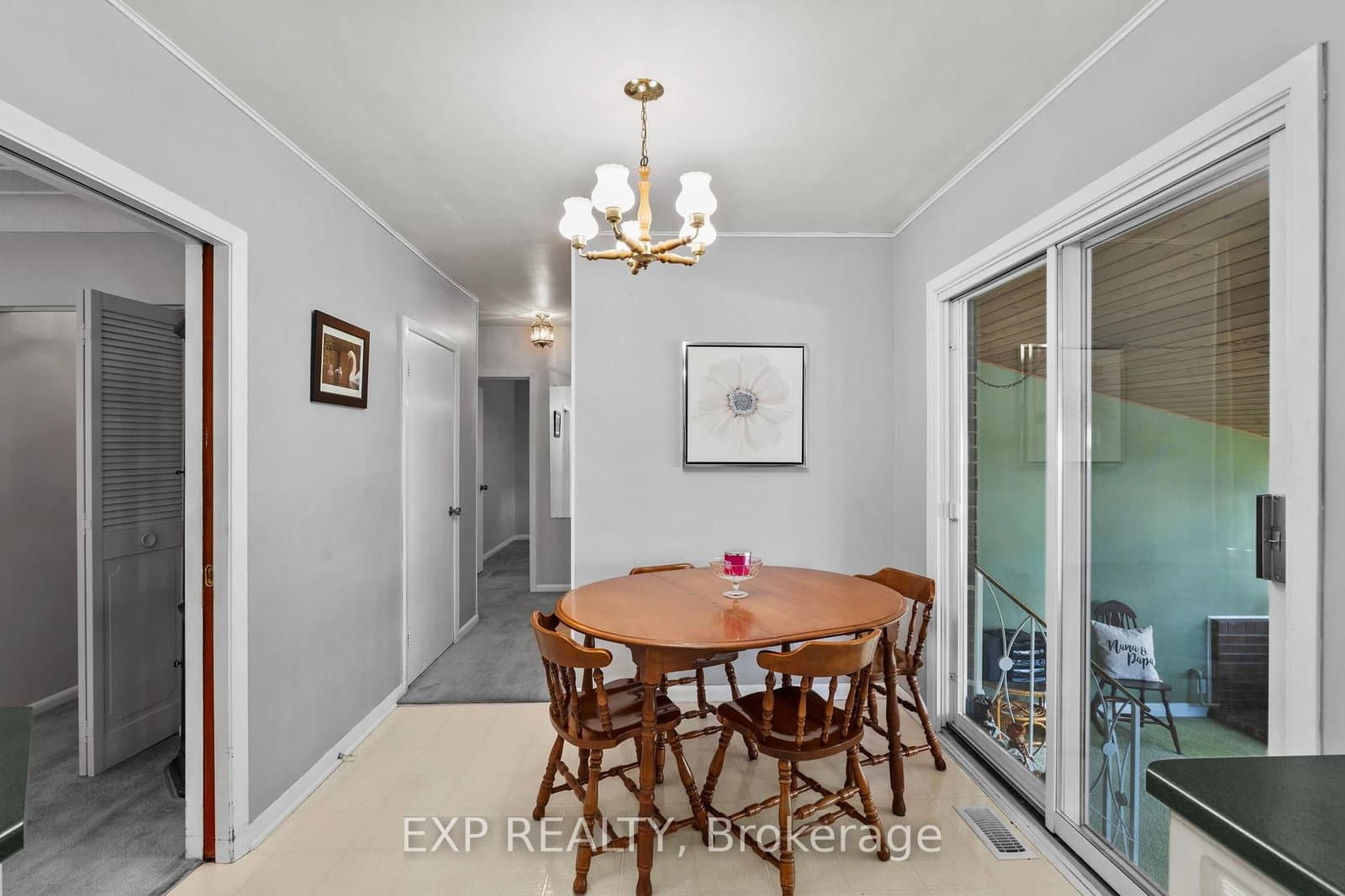 8800 Champlain Drive thumbnail 15