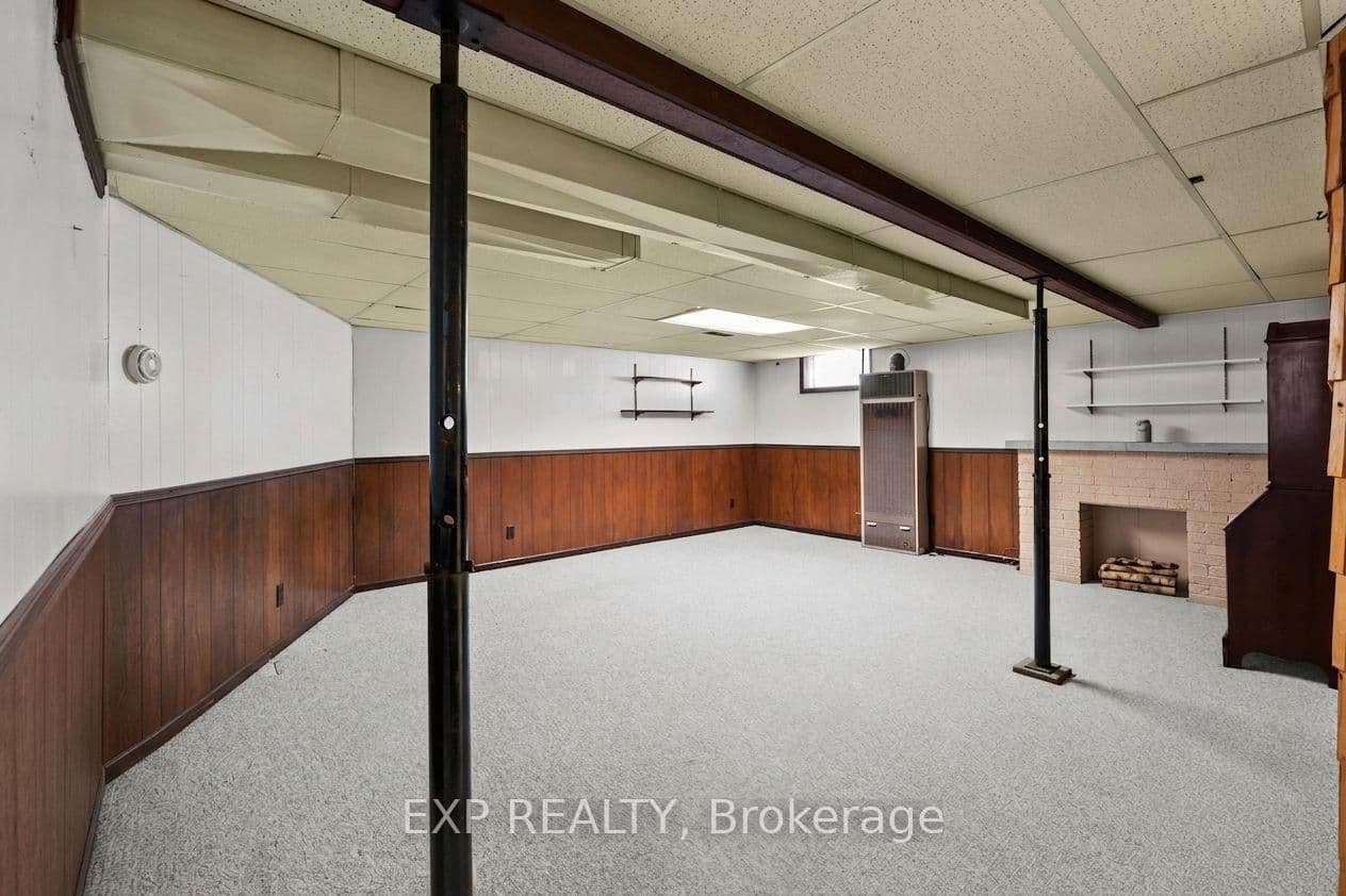 8800 Champlain Drive thumbnail 26
