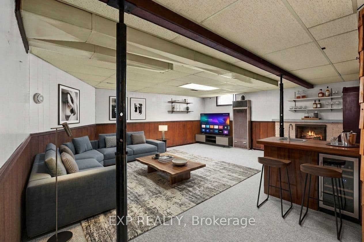8800 Champlain Drive thumbnail 27