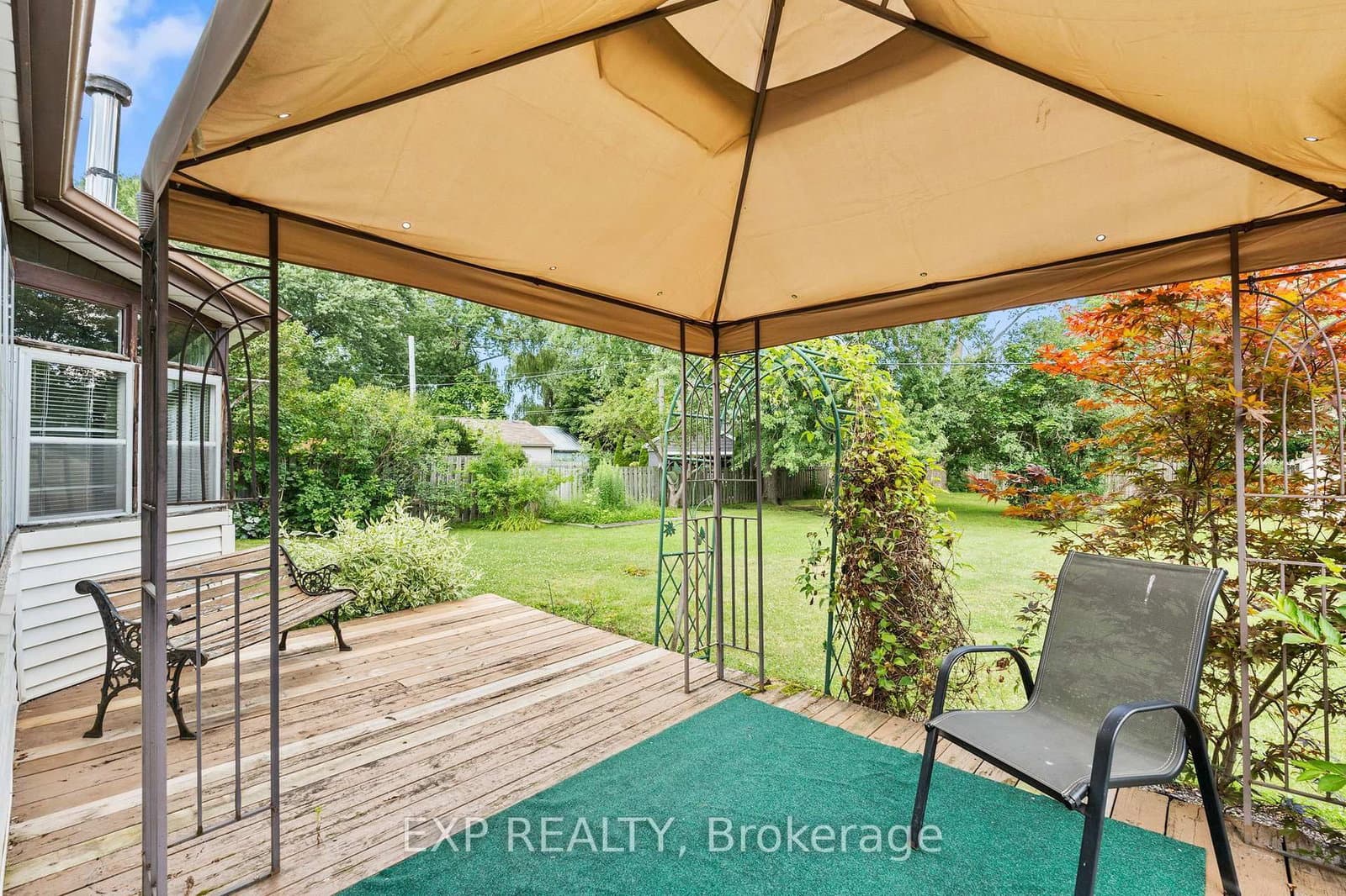 8800 Champlain Drive thumbnail 44