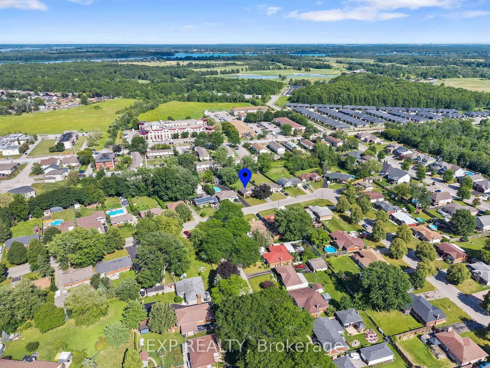 8800 Champlain Drive thumbnail 49