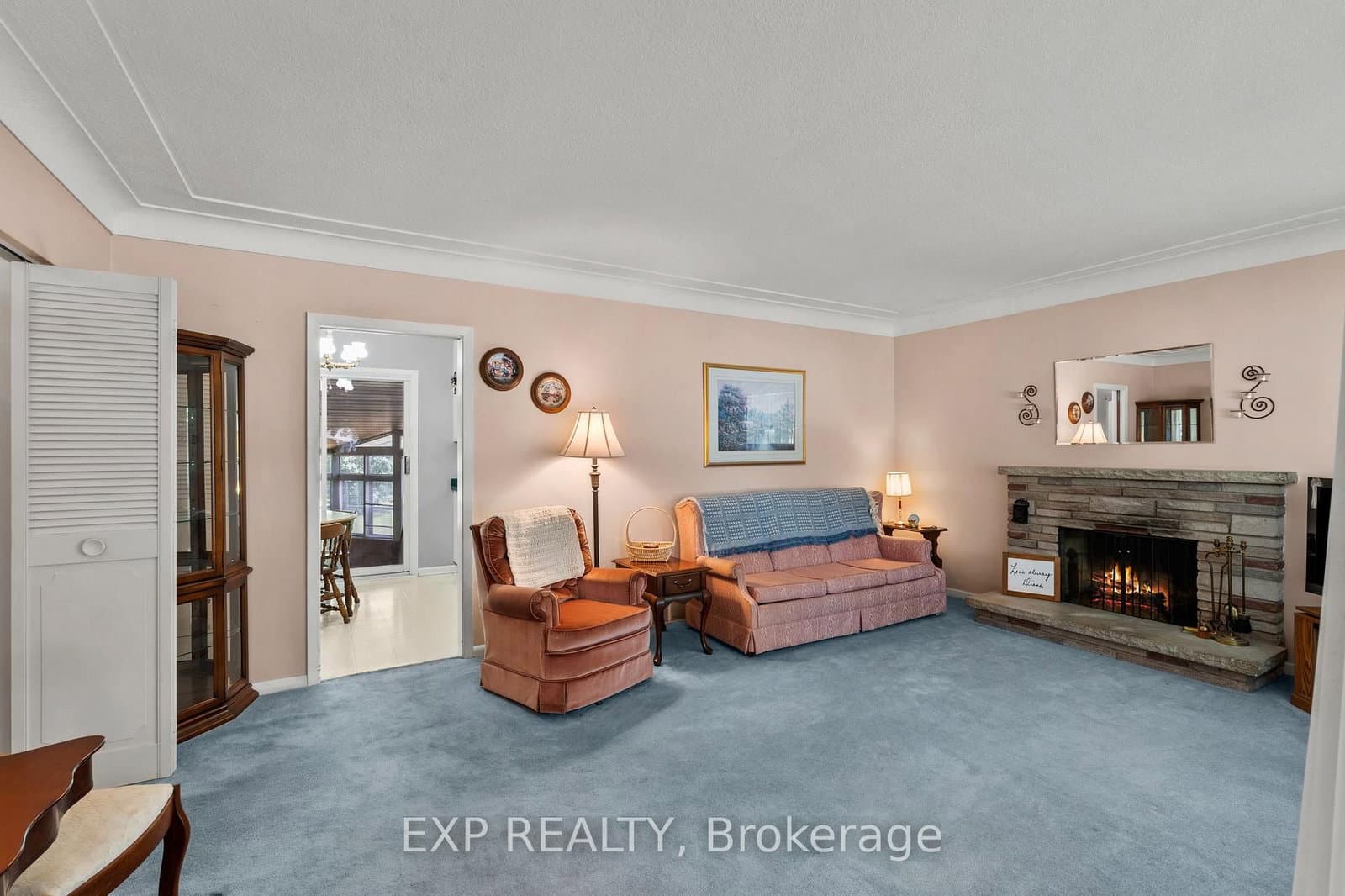 8800 Champlain Drive thumbnail 8