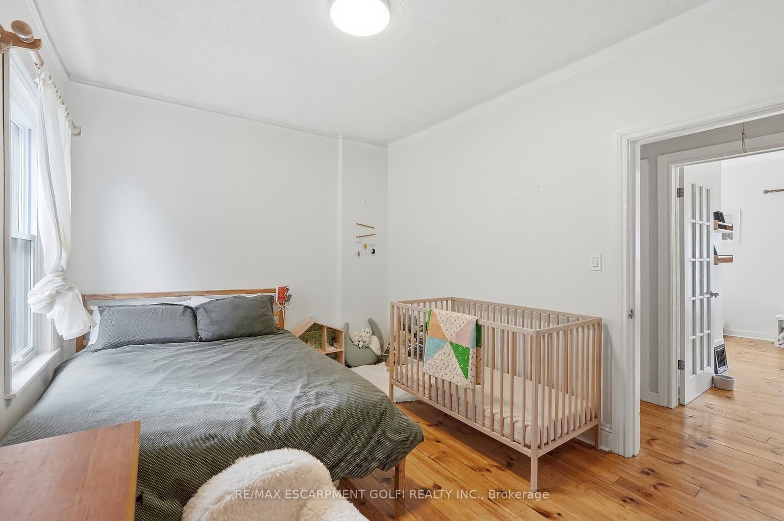 356 Hughson Street thumbnail 25