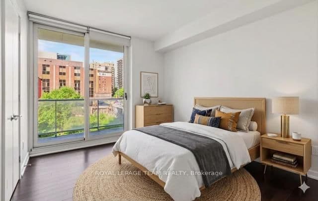 300 Lisgar Street E, Unit 310 thumbnail 15