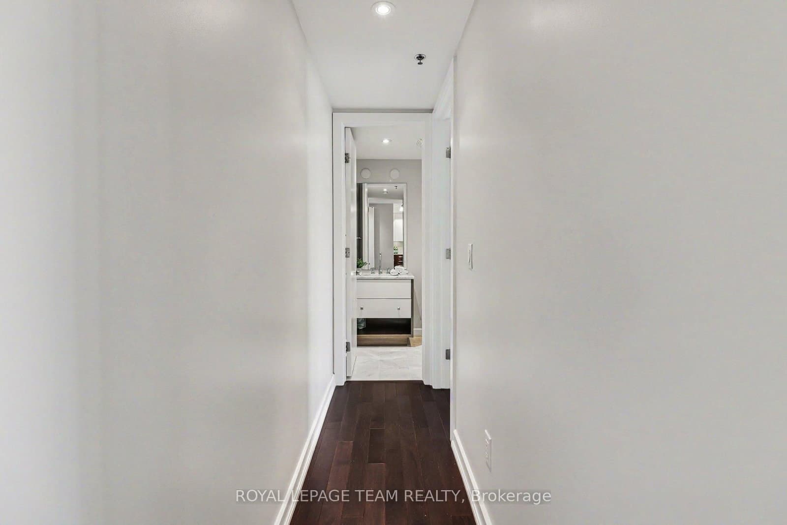 300 Lisgar Street E, Unit 310 thumbnail 4