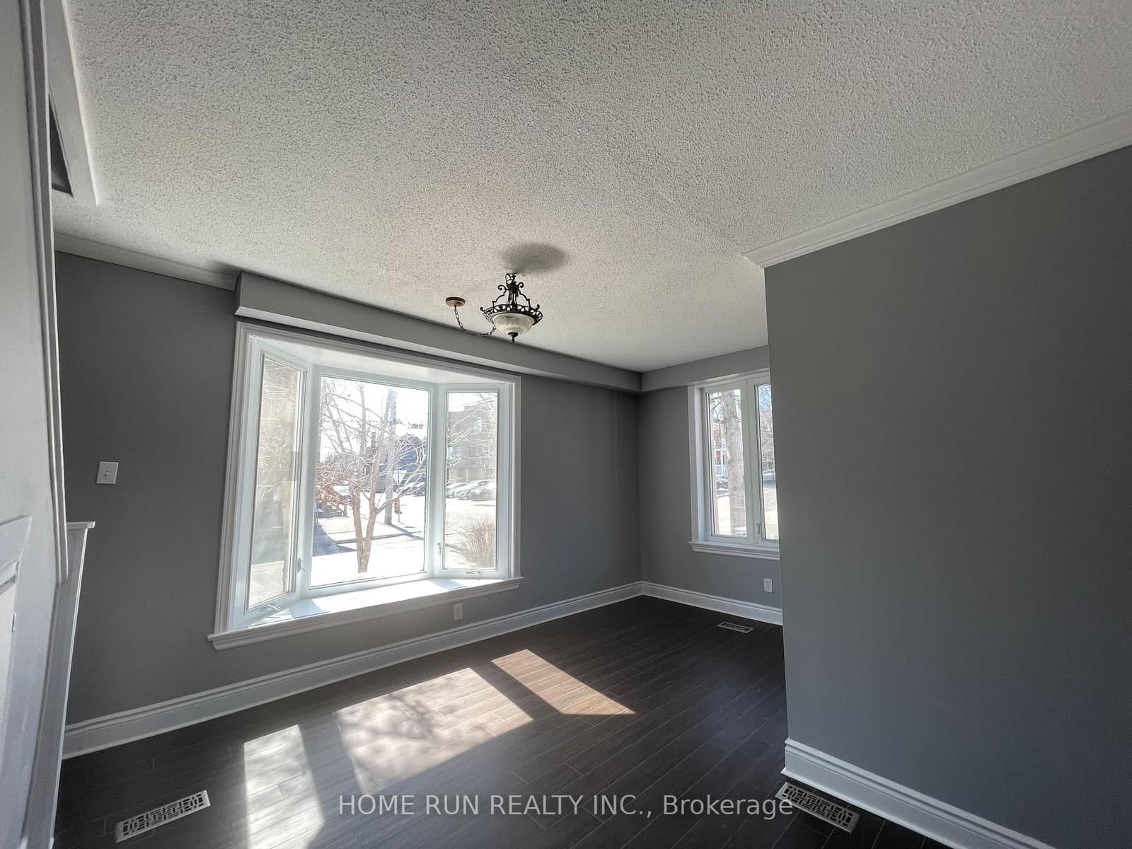121 Concord Street E thumbnail 7