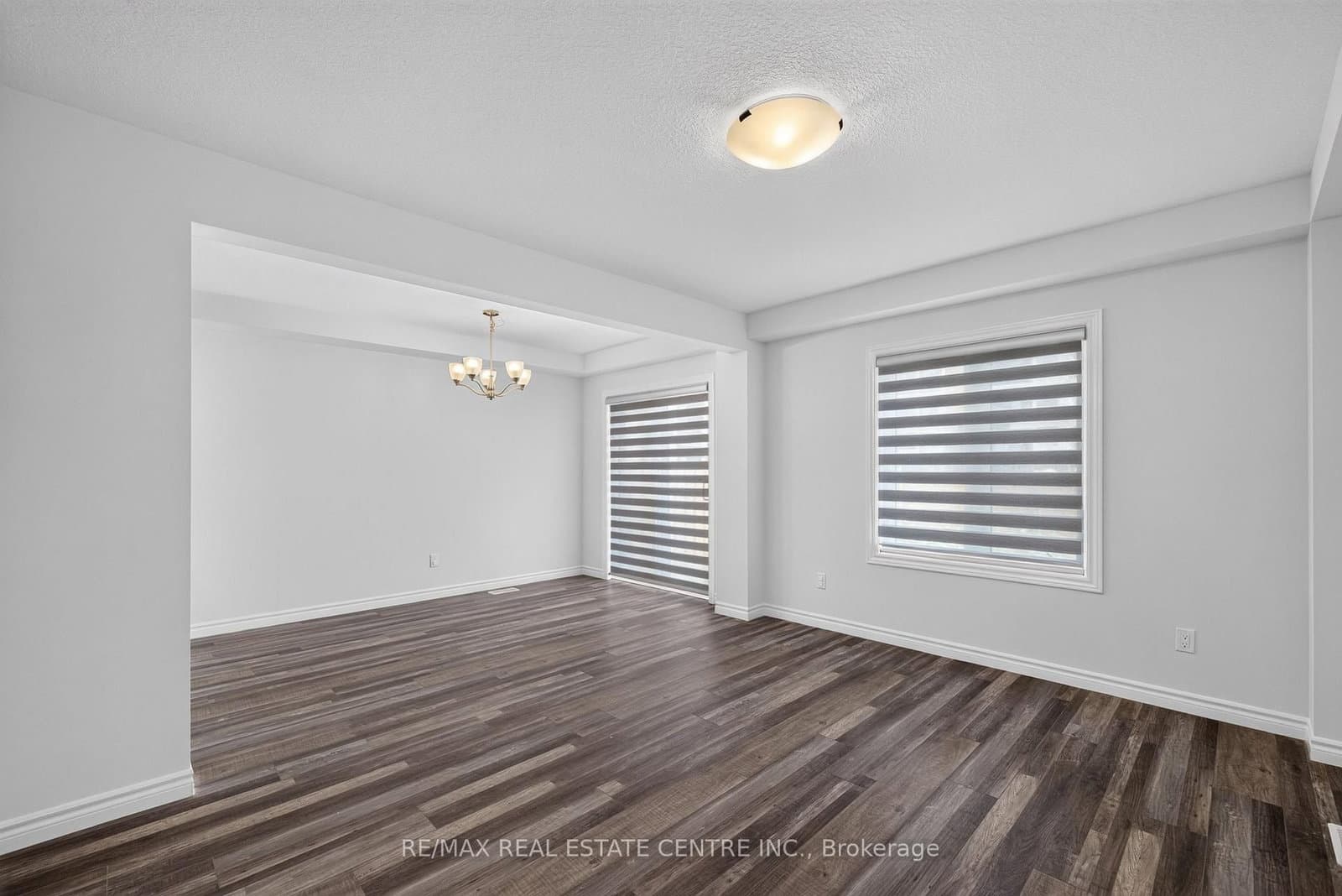 296 Bradshaw Drive thumbnail 16