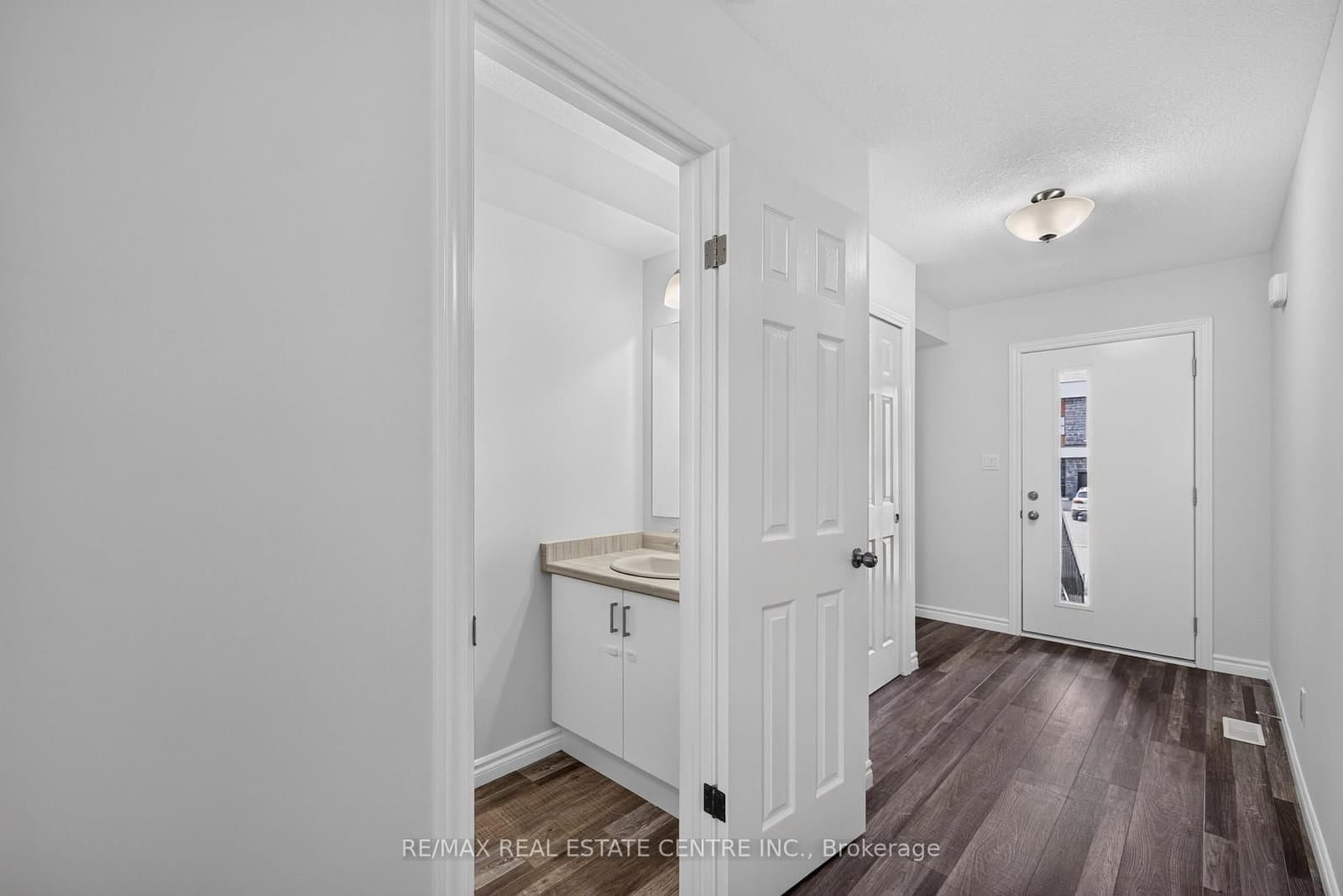 296 Bradshaw Drive thumbnail 27
