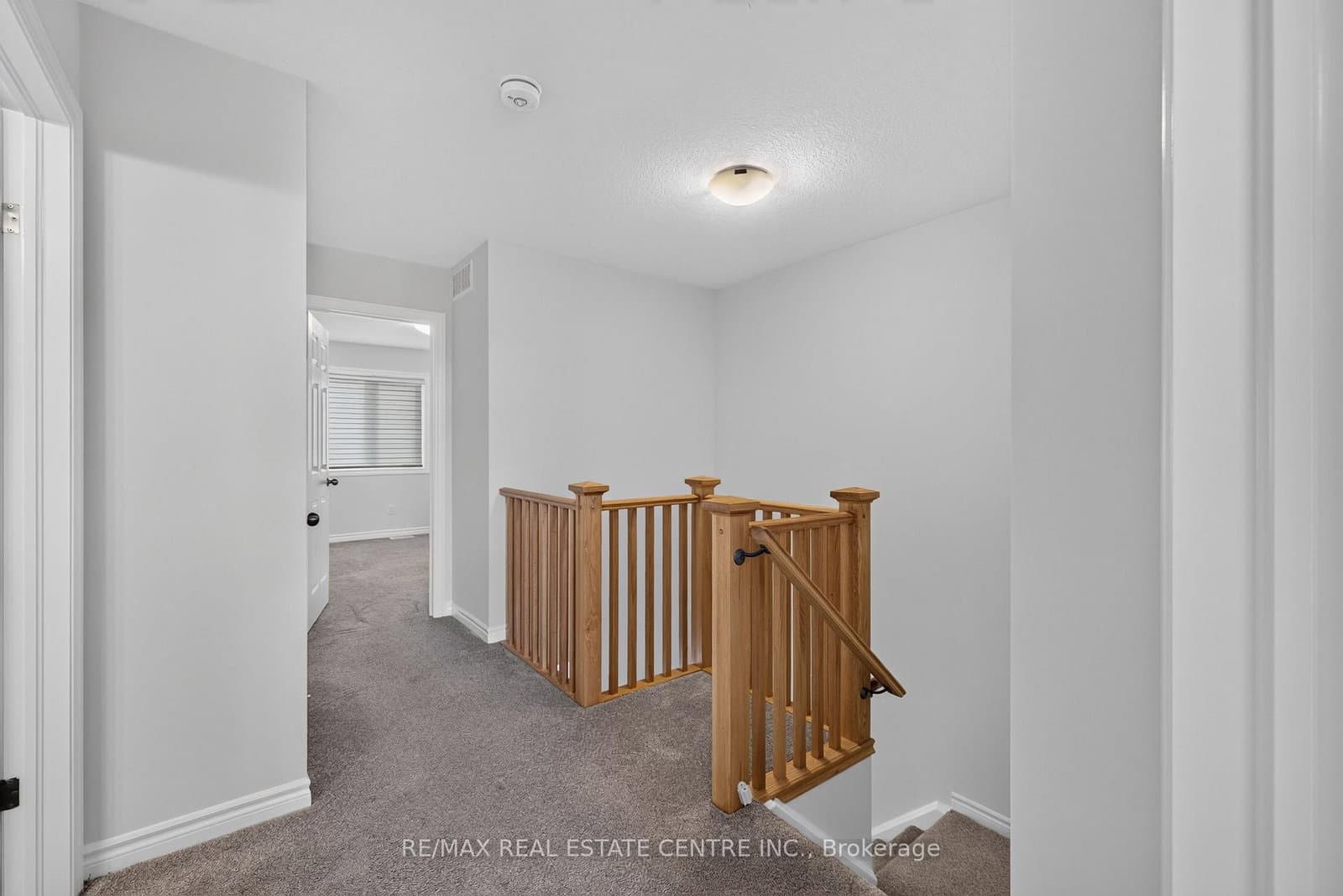 296 Bradshaw Drive thumbnail 29