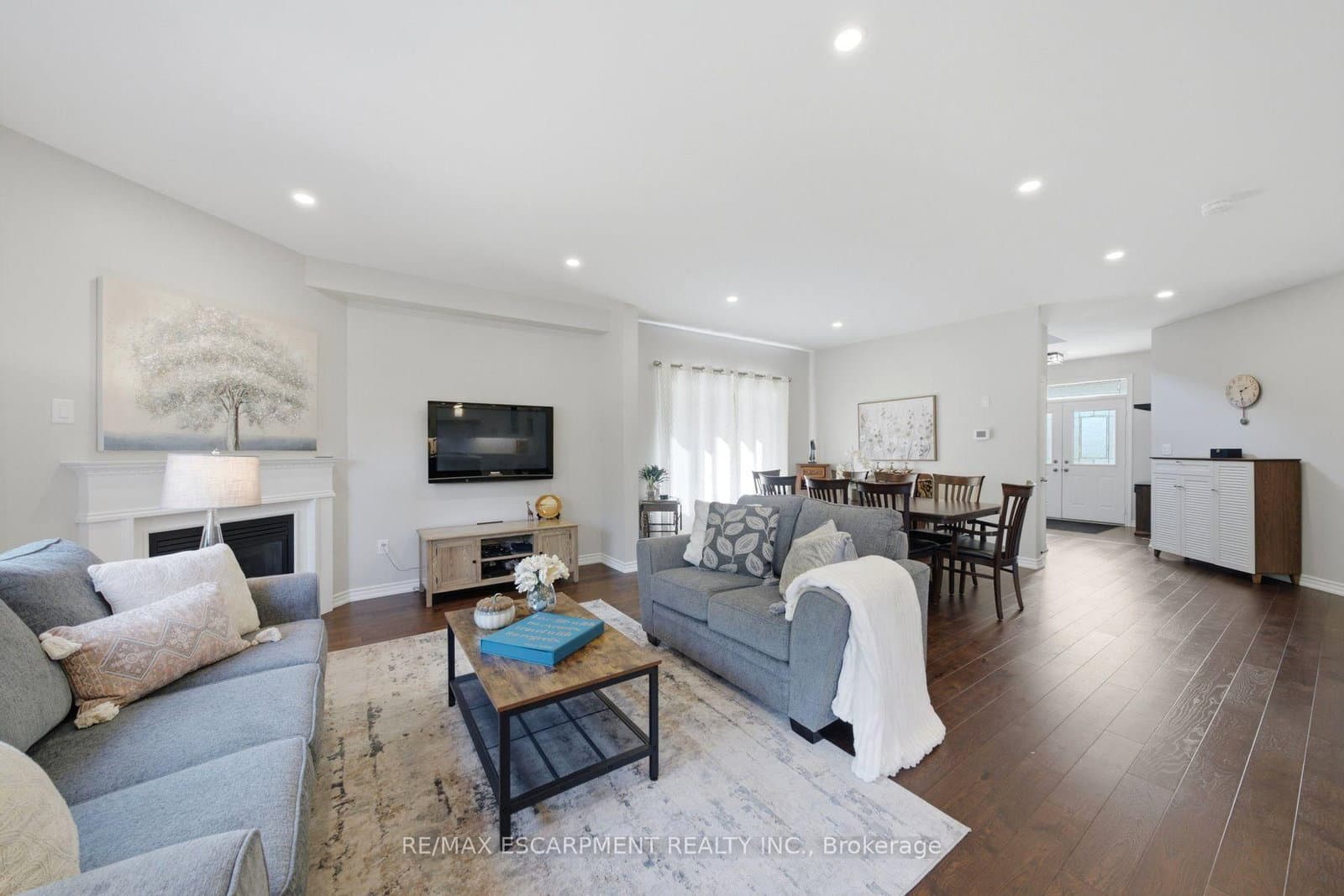 401 Valridge Drive thumbnail 10
