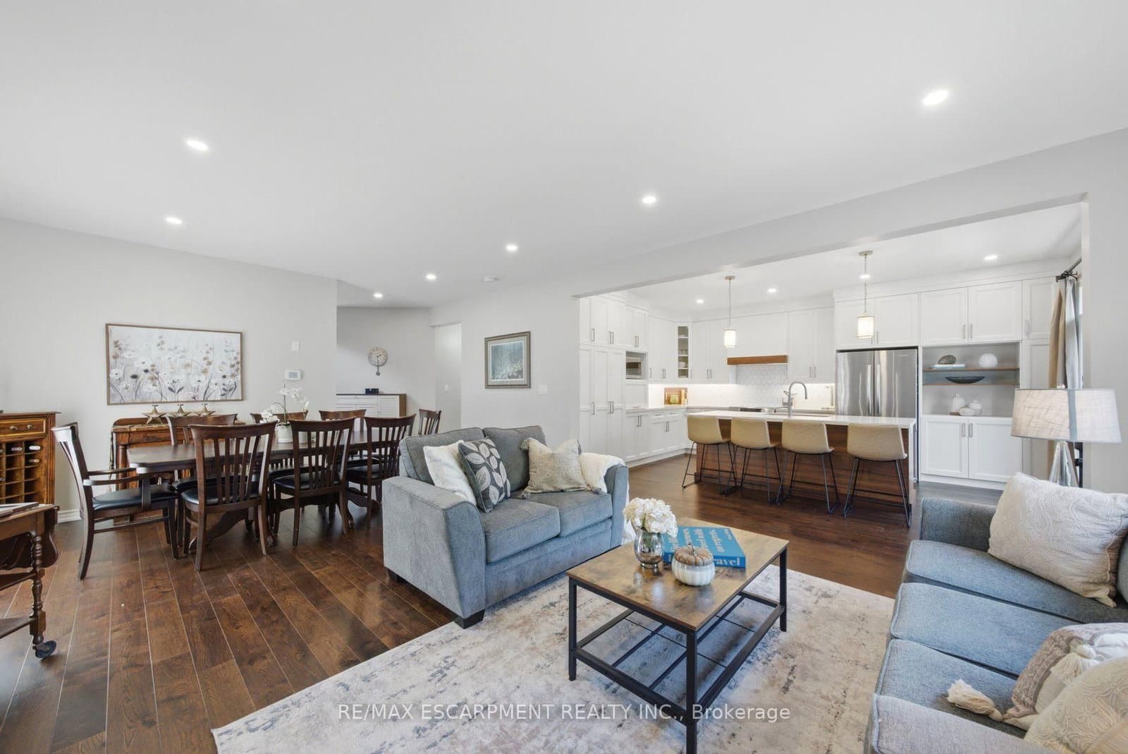 401 Valridge Drive thumbnail 11