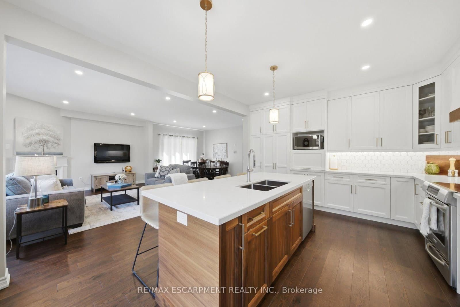 401 Valridge Drive thumbnail 20