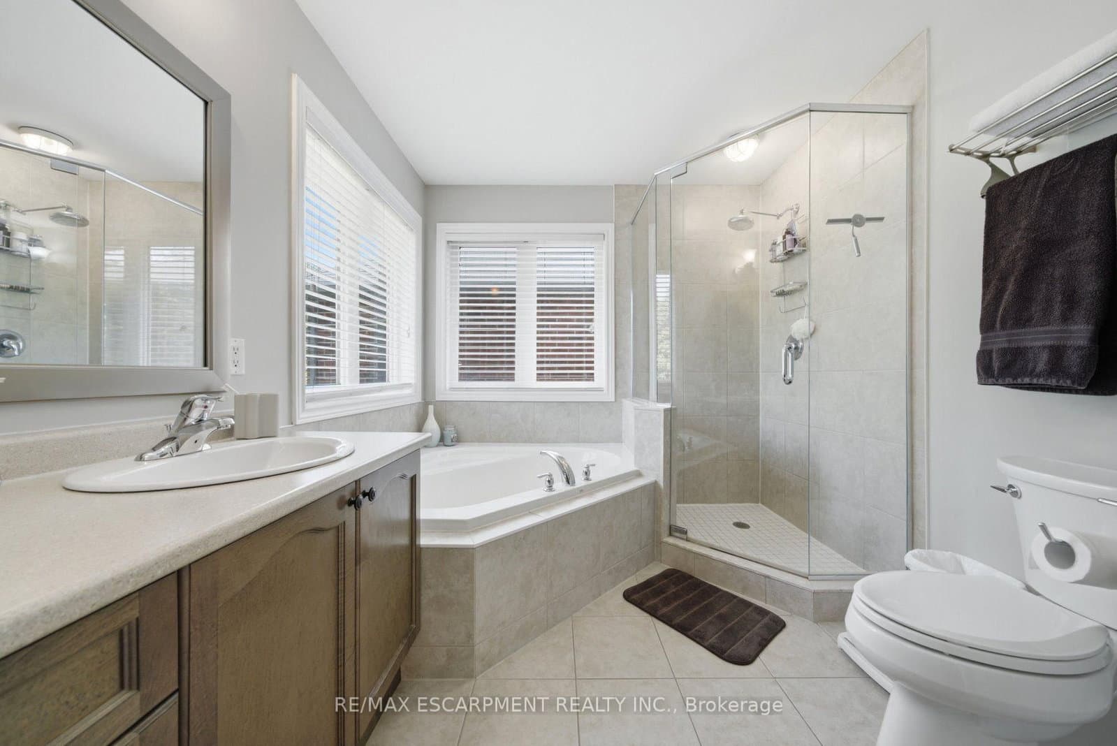 401 Valridge Drive thumbnail 34
