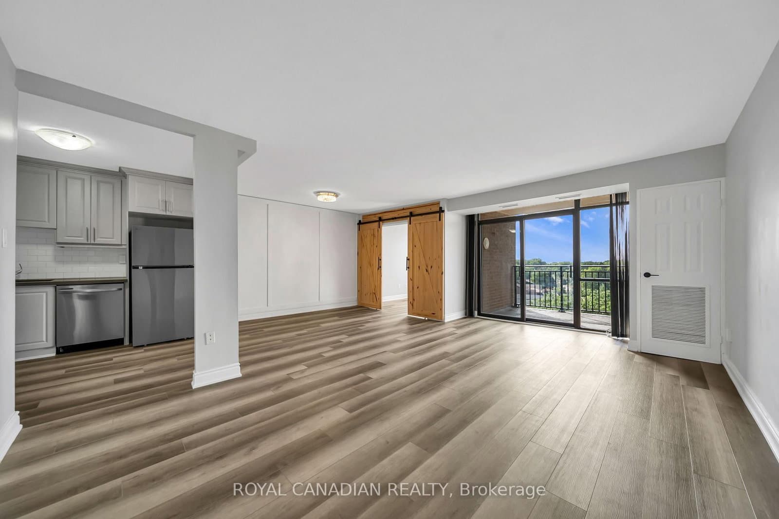 500 GREEN Road, Unit 701 thumbnail 24
