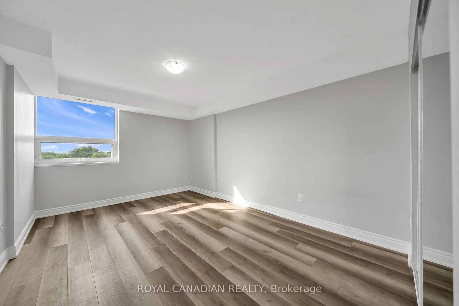 500 GREEN Road, Unit 701 thumbnail 33