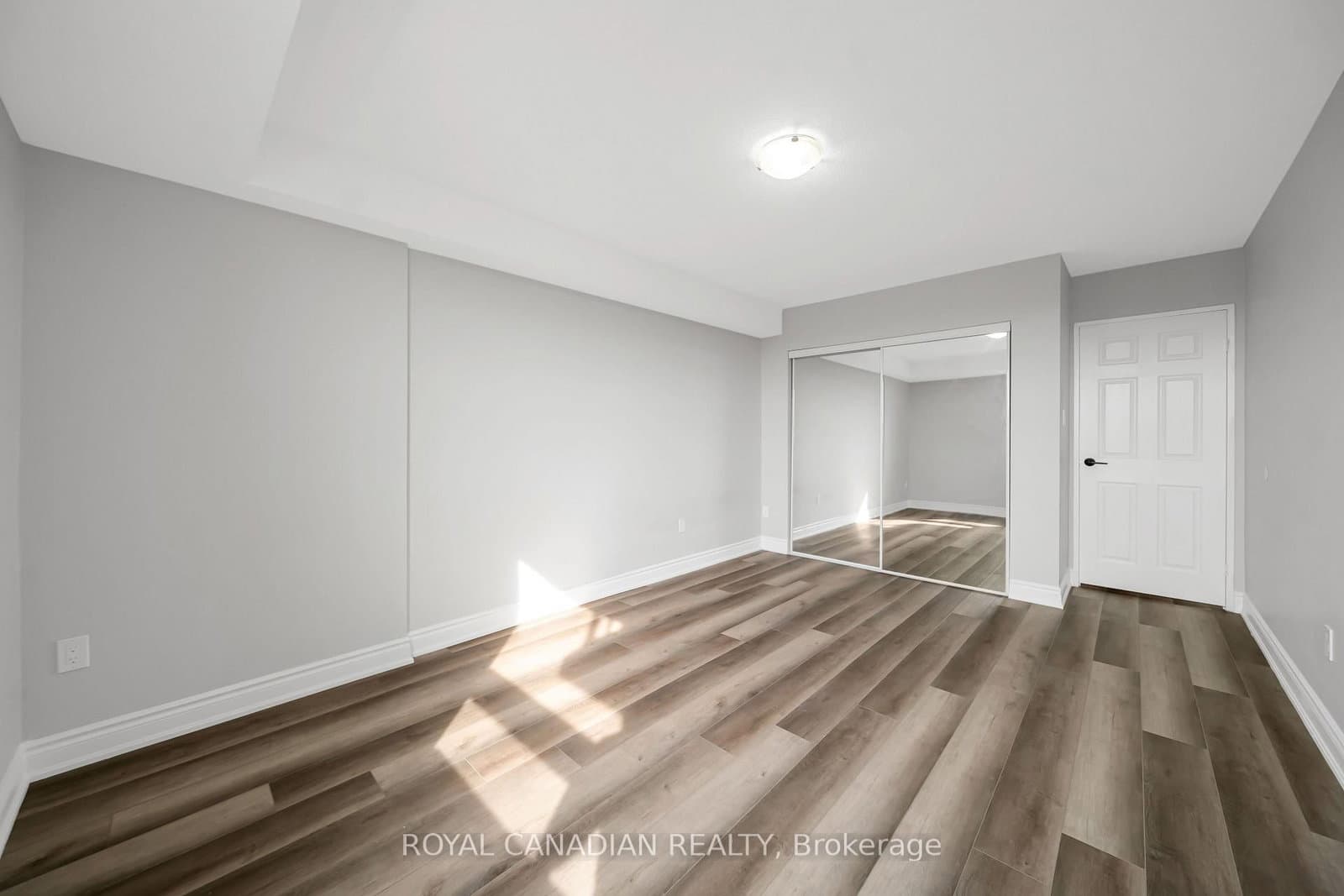 500 GREEN Road, Unit 701 thumbnail 35