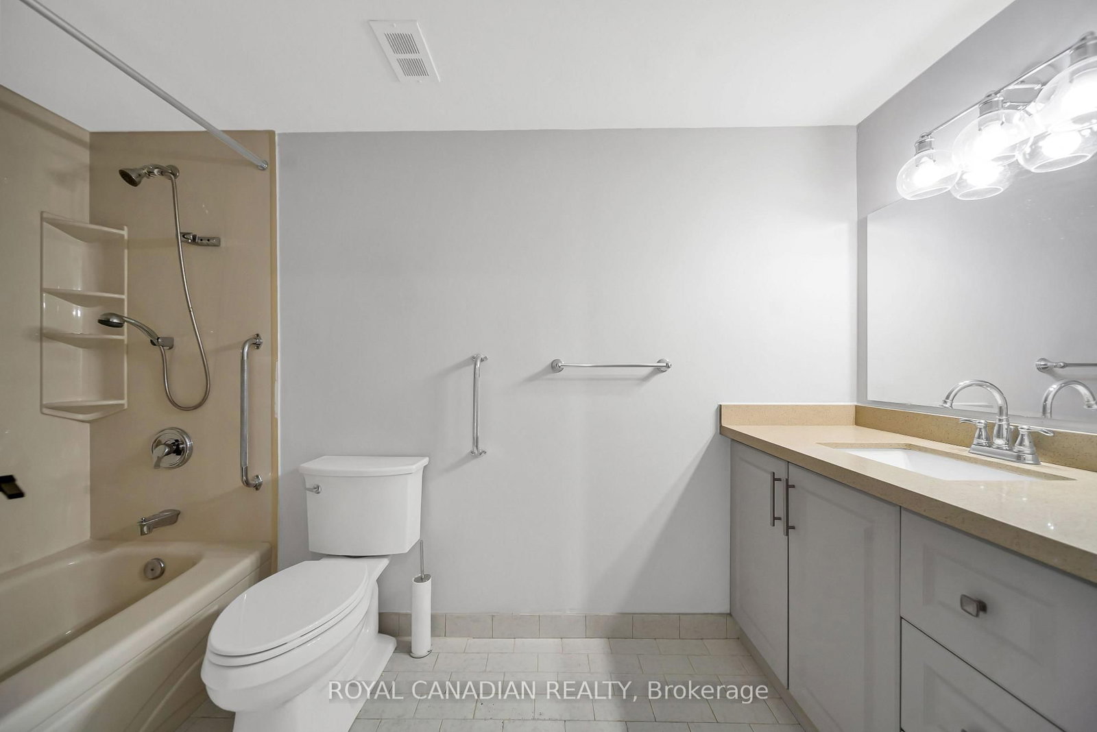 500 GREEN Road, Unit 701 thumbnail 37